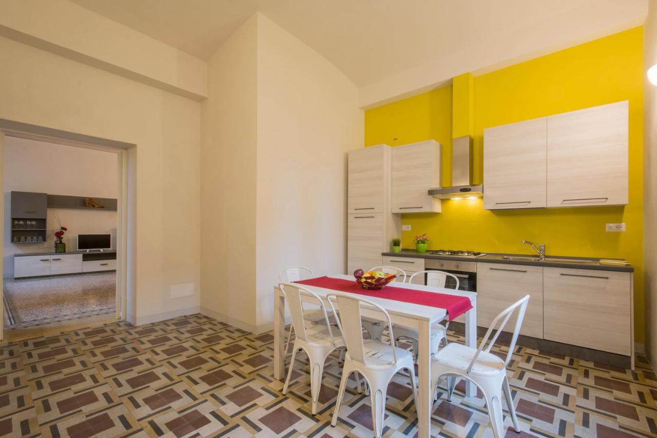 Piazza Paradiso Accommodation Сієна Екстер'єр фото