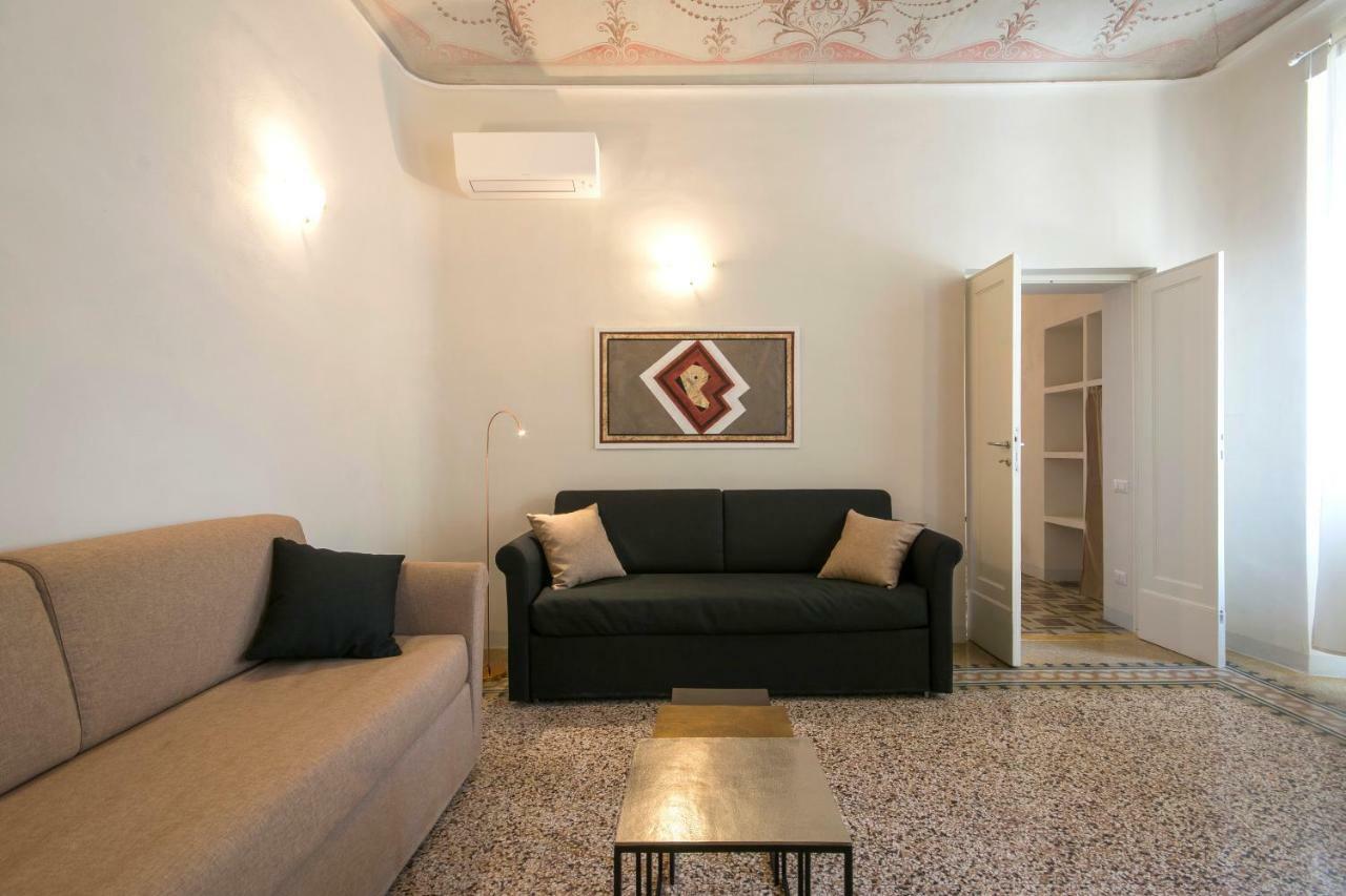 Piazza Paradiso Accommodation Сієна Номер фото