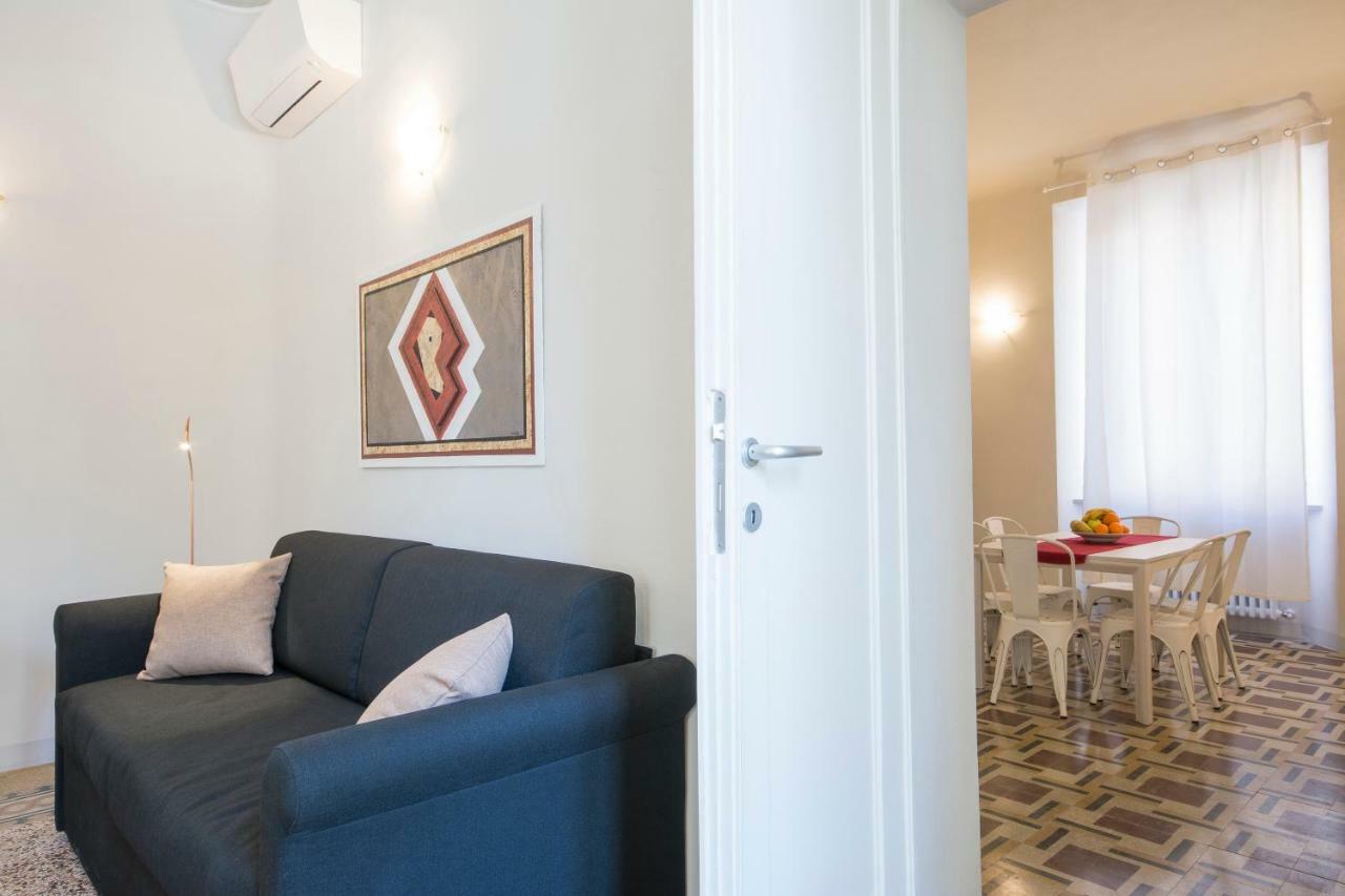 Piazza Paradiso Accommodation Сієна Екстер'єр фото